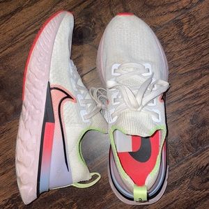 Nike infinity react flyknit